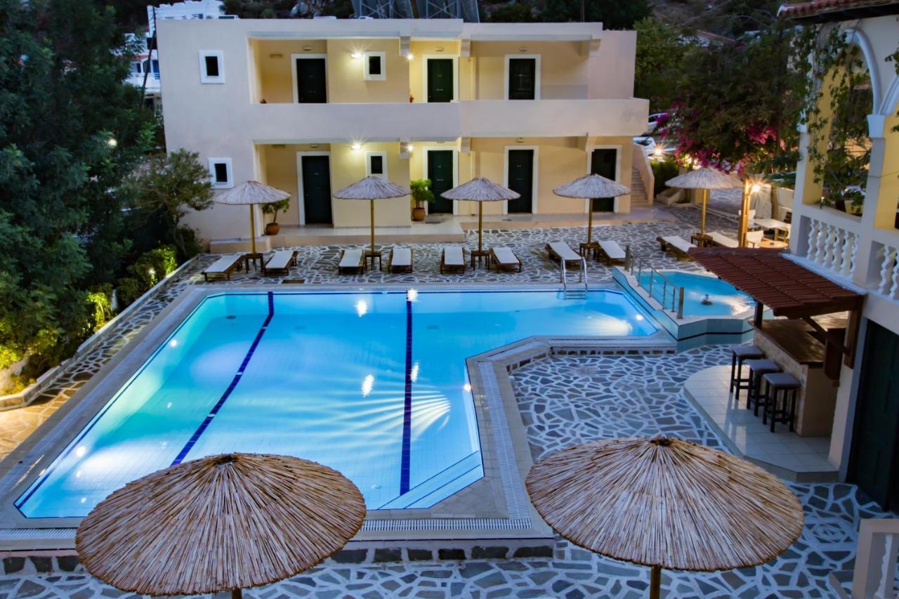 Kyra Panagia Hotel Екстериор снимка